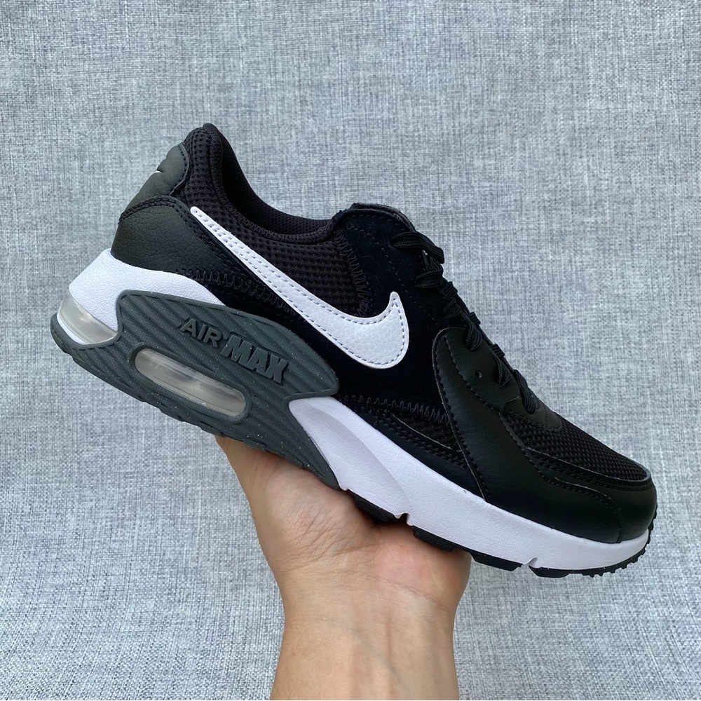 Nike Air Max Excee Women's Size 7.5